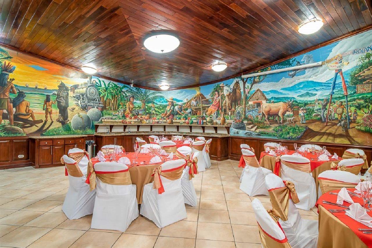 Hotel Casa Roland Golfito Resort Exterior photo