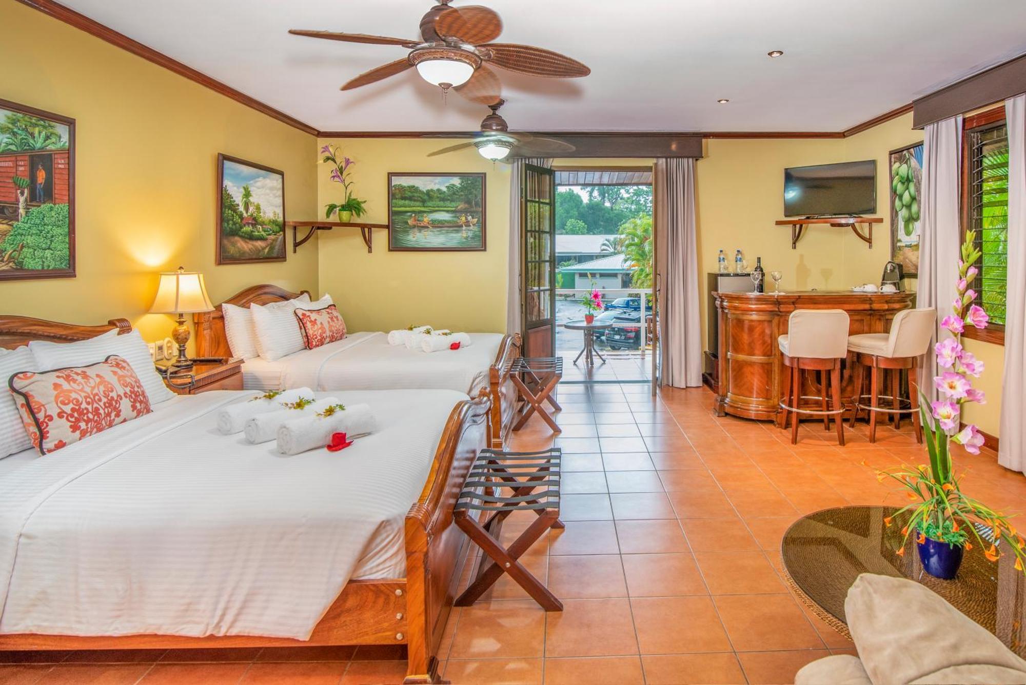 Hotel Casa Roland Golfito Resort Room photo